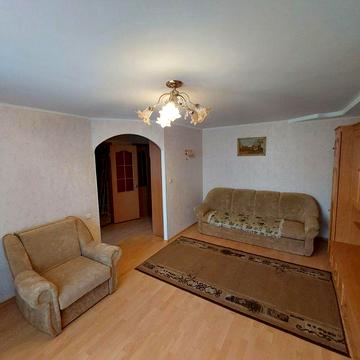 Оренда! 1-кімнатна квартира, вул. Революції Гідності (Супруна)