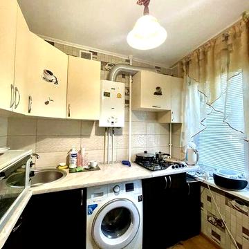 Продаж 1к квартира Космонавтів