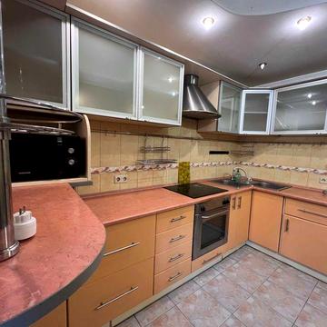 Продаж 3 кім квартири , Святошинський район,  Борщагівка, Симиренко