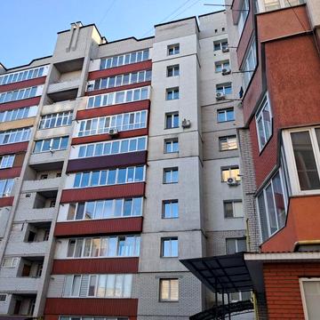 Терміново продається квартира на Озерній