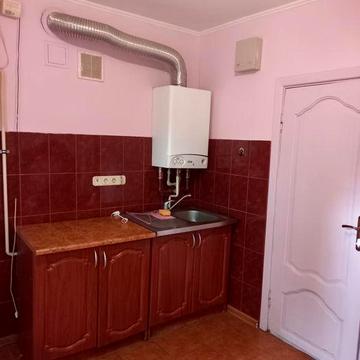 Продається 2-кімнатна квартира в центрі м. Ужгород з можливістю співпраці з державними програмами