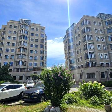 Редкая продажа! Парк Победы/просп.Шевченко Климовский газовый дом В продаже квартира 68 кв.м. 1 этаж Подходит под коммерцию ЖК Климовский дом