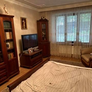 Центр Квартира 3 кім Довбуша Високий замокй