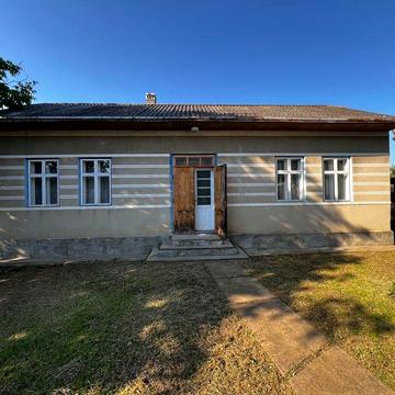 Продаю будинок в селі Стрілецький Кут