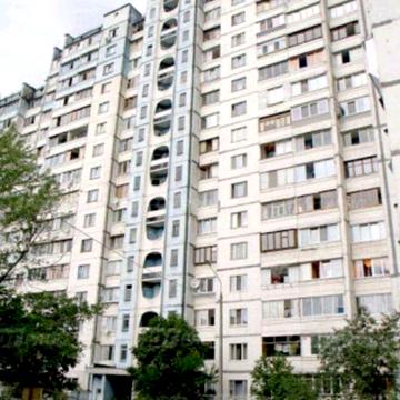 Сдаётся 2х комнатная квартира на Троещине(начало)