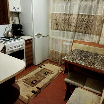 3комн квартира Независимой Украины (Гагарина)