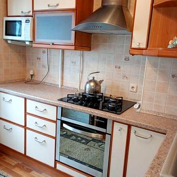 Сдам 2х квартиру Добровольского 131.