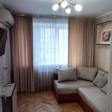 Академіка Корольова вул., 6-А
