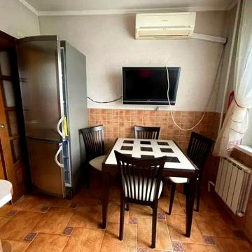 Архітектора Ніколаєва 3х-кім. поряд з парком