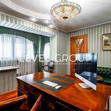 Преміальна 4-кімнатна квартира в центрі Києва | 184,5 м² | Власне паркомісце у подарунок