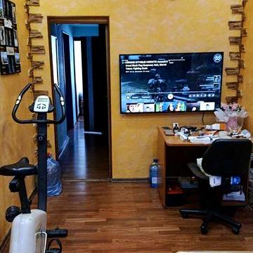 4х комнатная квартира продам