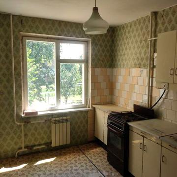 Простора 3 кімнатна квартира