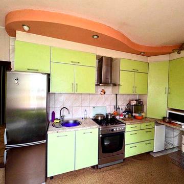 Продам  3-кімн. квартиру в районі Москалівки ( Центр, р-н Цирку, сквер Стрілка)