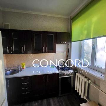 Воскресенка. Продам 1к Воскресенський (Перова бульв.) просп., 9. ГАЗ! Сталінка!