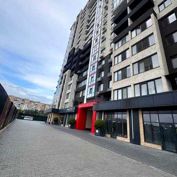 Продам 3-комнатную квартиру ЖК Таировские сады