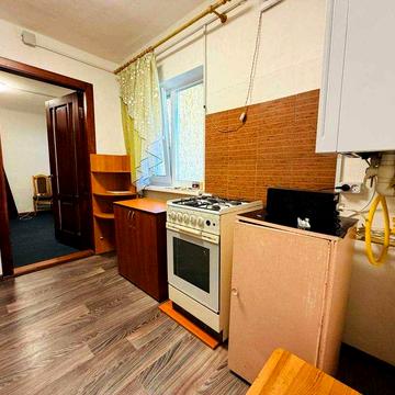 Здам частину будинку 60м2, ділянка 4 сотки, вул. Северинівська