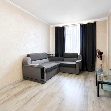 Квартира 50 м2 -  в Оренду з Шикарним видом, у який закохуєшся — без комісії - для Орендаря