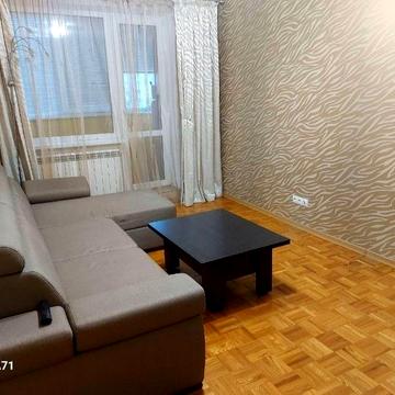 Сдам 2 к.кв. на Холодной горе