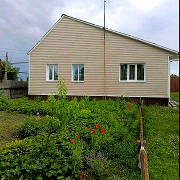 Будинок в селі Новоселиця