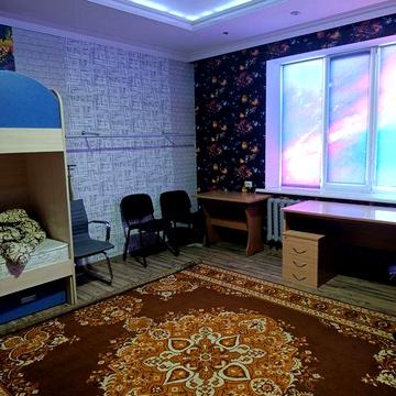 Дніпровський район. ДВРЗ, Вул. Бородіна, ЖД вокзал Дарниця, міська електричка 7-10 хв.
