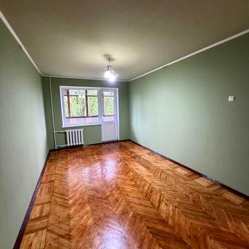 ТОРГ !!!Готова до продажу! Простора 2-кімнатна квартира 45 м²