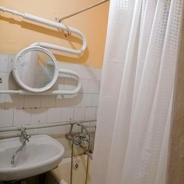 Власник здам 2 кімнатну квартиру в центрі міста, світло є завжди