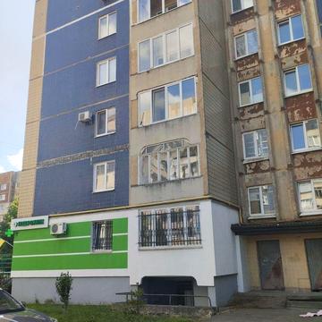 Центр Сихова, Шувар,пр.Червоної калини,42-85 000 $