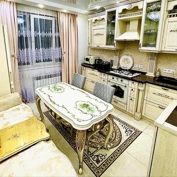 2-кімнатна квартира з ексклюзивним авторським ремонтом у житловому комплексі комфорт-класу, Острова
