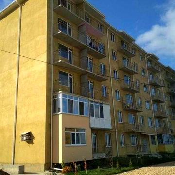 Продаж 1-кімнатної квартири в ЖК «Озерки», Нова Долина, 42,88 м², зданий будинок
