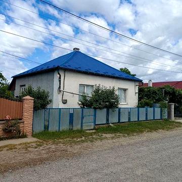 Дом знаходиться в селі Фанчиково.
