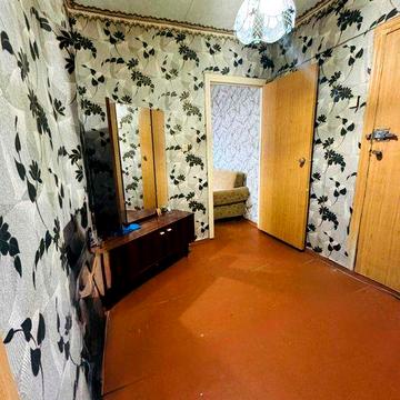 Продам 2-х ком. квартира возле метро 2 минуты