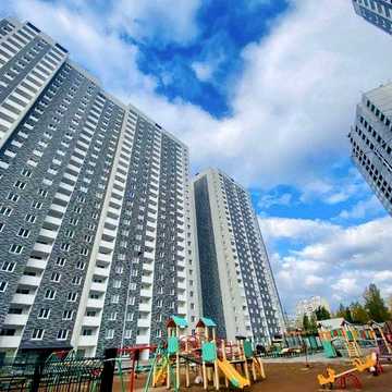 Єоселя 49м з ремонтом жк Деснянський Троєщина парк  Молодіжний героїв енергетиків 43 ЖК Деснянський