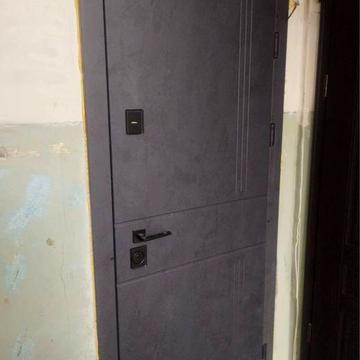 Продам 2-комнатную квартиру на пр. Александра Поля, 129-Б
