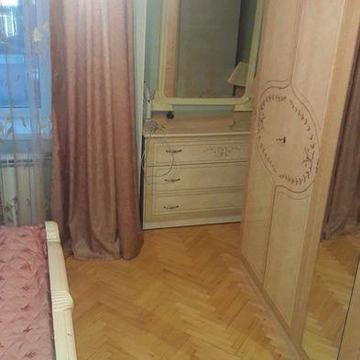 Антоновича, центр Києва! 2-кімнатна квартира 62м², цегляний будинок, поруч метро Олімпійська та Палац Україна
