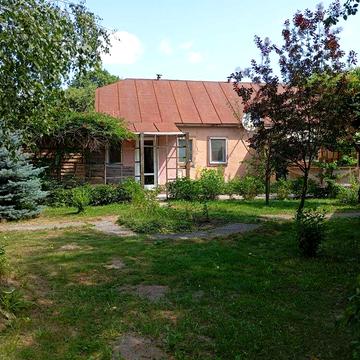 Продам або здам на довгий термін будинок