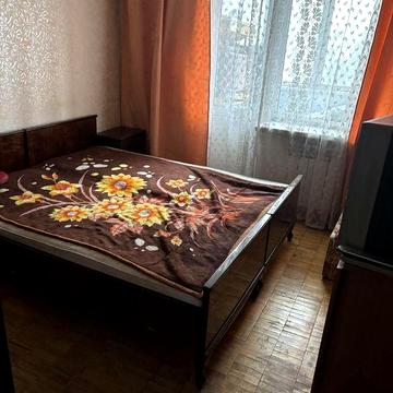 2к.кв. пр. Голосіївський 21 метро Деміївська