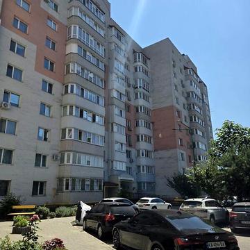 Продаж 3к Квартира Академіка Ющенка вулиця ЖК Микрорайон Подолье