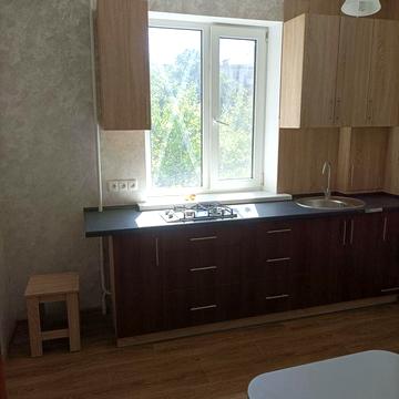 Здам 1 кім по Лейтенанта Дніпрова