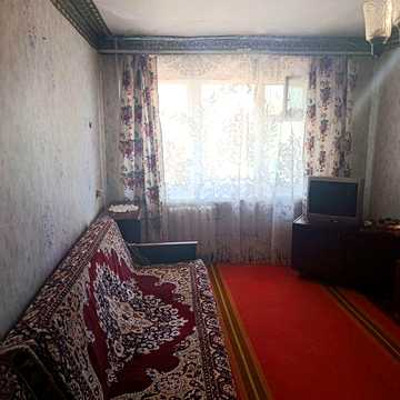 Продаю 2к/кв Лески (Курортная) 4/5 Кирп,45/30/6,21000