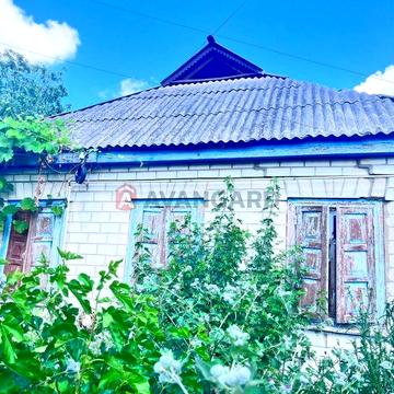 Продається будинок в центрі с. Хацьки