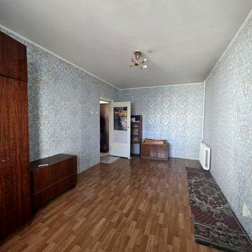 Продам 1к.квартиру м.Обухів р-н піщана