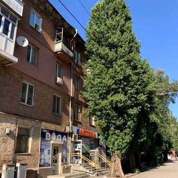 Продаж двокімнатна квартира сталінка проспект Університетський