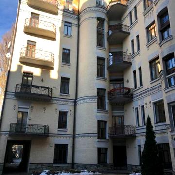 Продаж ексклюзивних апартаментів ( 5 кімн.) по вул. Паньківська,8 ЖК «Замок на Паньківській»