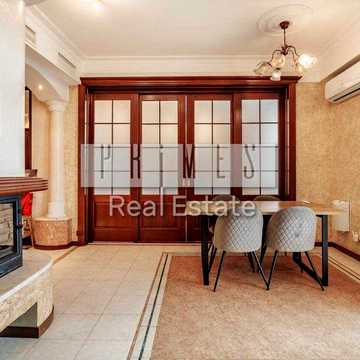 Продажа 3-комнатной квартиры с ремонтом 135 м2  с террасой , улица Кропивницкого 8 ,  Центр , Печерск , Хрещатик , рядом Новопечерские Липки
