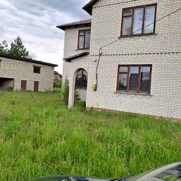 Дзвінкове. Продаж двоповерховий будинок на ділянці 28соток