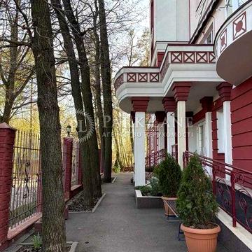 Голосіївський, 4к квартира в клубному будинку з закритою теріторією, ЖК Едельвейс Феофанія, Лебедєва ак. ЖК Едельвейс Феофанії