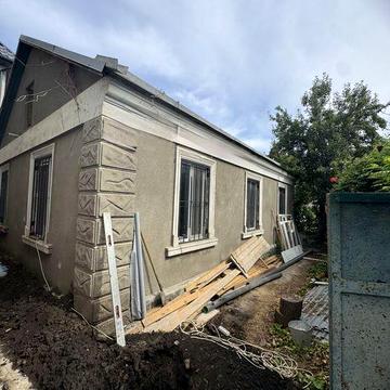 Редкое предложение. Дом на Черемушках в лучшей локации 70 м², газ, 50 000 $. Угловой
