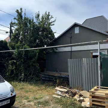Редкое предложение. Дом на Черемушках в лучшей локации 70 м², газ, 50 000 $. Угловой