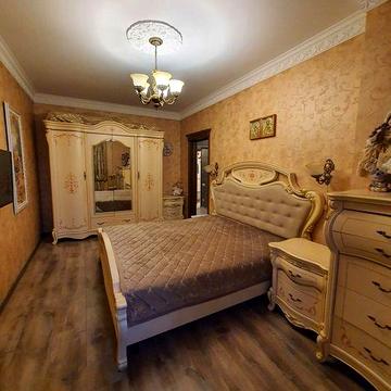 Продаж 3 к. квартири з новим ремонтом!Сталінка!!!