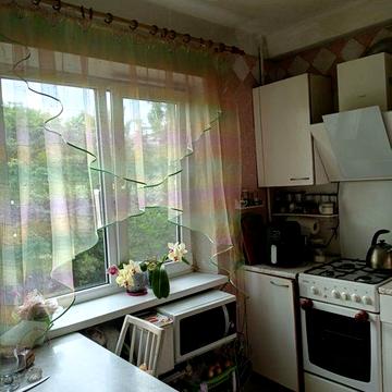 Продам 3-кімнатну світлу теплу квартиру Гоголя 163а